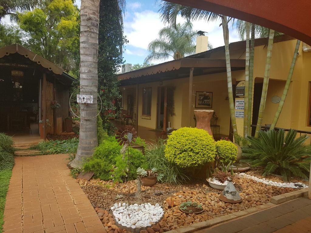 Africas Eden Guesthouse Mookgophong Exteriér fotografie