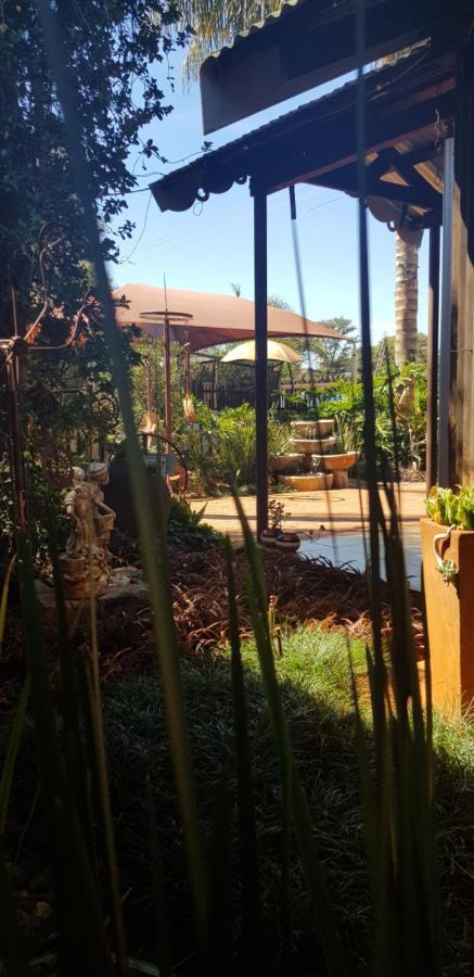Africas Eden Guesthouse Mookgophong Exteriér fotografie